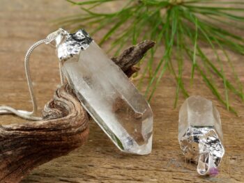 CLEAR QUARTZ Crystal Pendant - Raw Stone Jewelry, Gemstones, Handmade, E0904